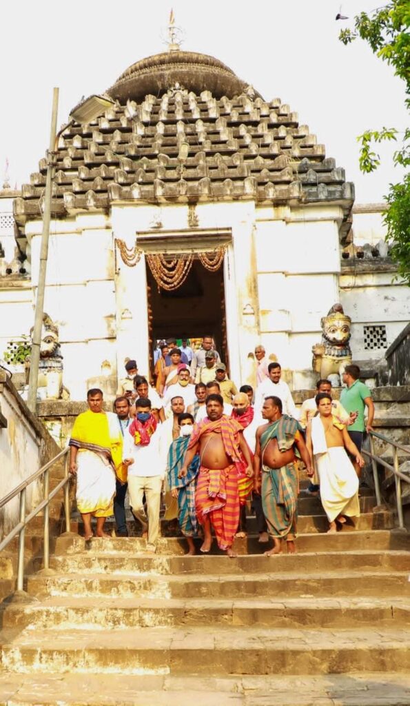 5t-secretary-visits-kantilo-nilamadhab