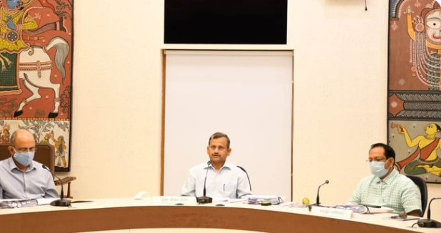 ରାଜ୍ୟ କ୍ୟାବିନେଟ୍‌ରେ ଗୁରୁତ୍ବପୂର୍ଣ୍ଣ ନିଷ୍ପତ୍ତି; ୩୨ଟି ପ୍ରସ୍ତାବକୁ ମିଳିଲା କ୍ୟାବିନେଟ୍‌ ମଂଜୁରି