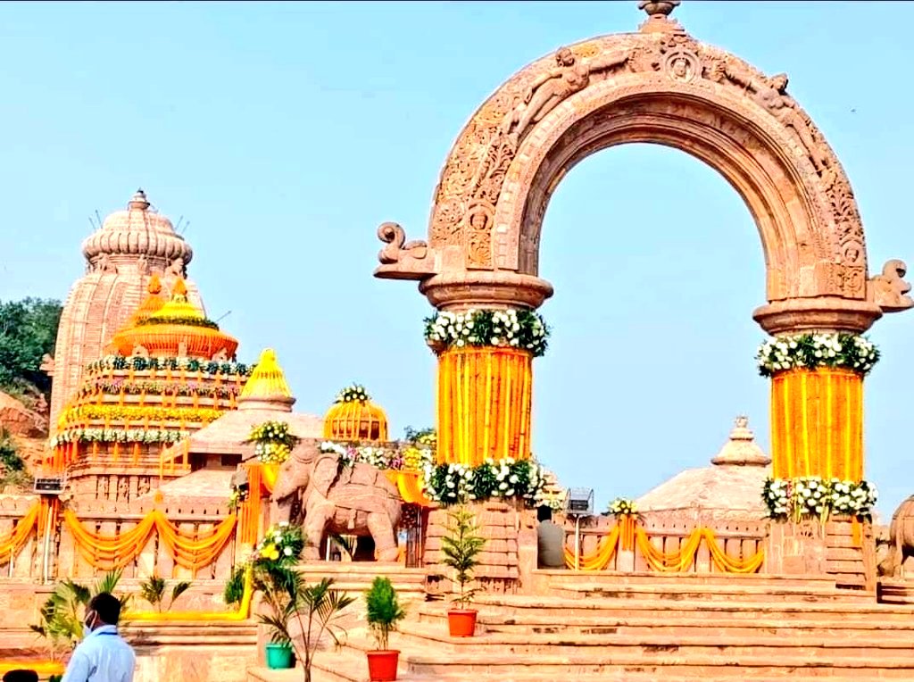ଦୁଇ ଦଶନ୍ଧିରେ ମା’ ତାରାତାରିଣୀ ଶକ୍ତି ପୀଠର କ୍ରମବିକାଶ, ଭକ୍ତଙ୍କ ମେଳରେ ଆରମ୍ଭ ହୋଇଛି ମନ୍ଦିର ପ୍ରତିଷ୍ଠା ଉତ୍ସବ